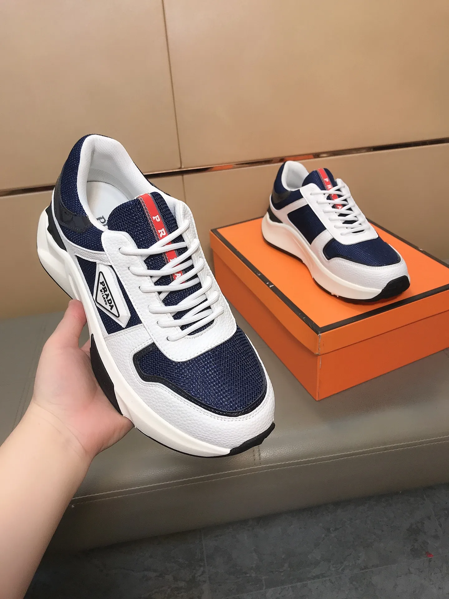 Ex-factory price 442 💎💎🆕Prada's latest casual and fashionable men's shoes👟hot style💥simple and elegant style, exclusive for trendy men. Unique latest brand elements👑, fashionable and generous, imported cowhide stitching and breathable fabrics, comfortable lining + sheepskin feet, super comfortable and wear-resistant outsole, classic model taken in kind, size: 38-44